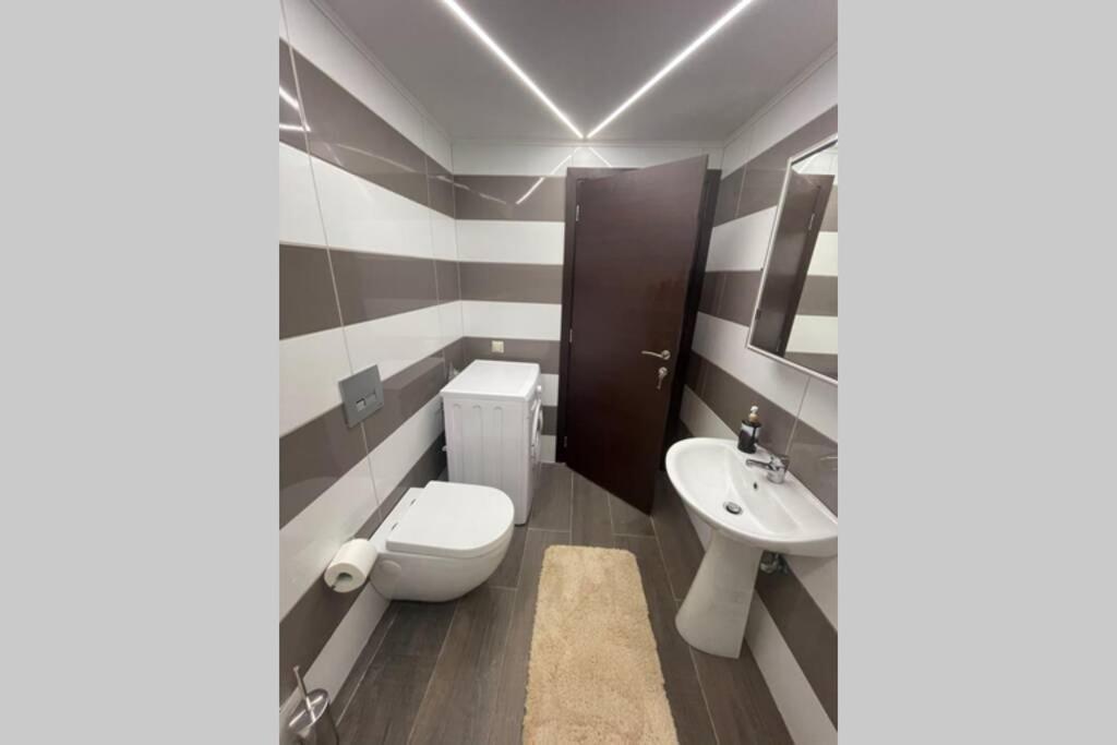 Maxim Deluxe Apartment Nea Alikarnassos ภายนอก รูปภาพ