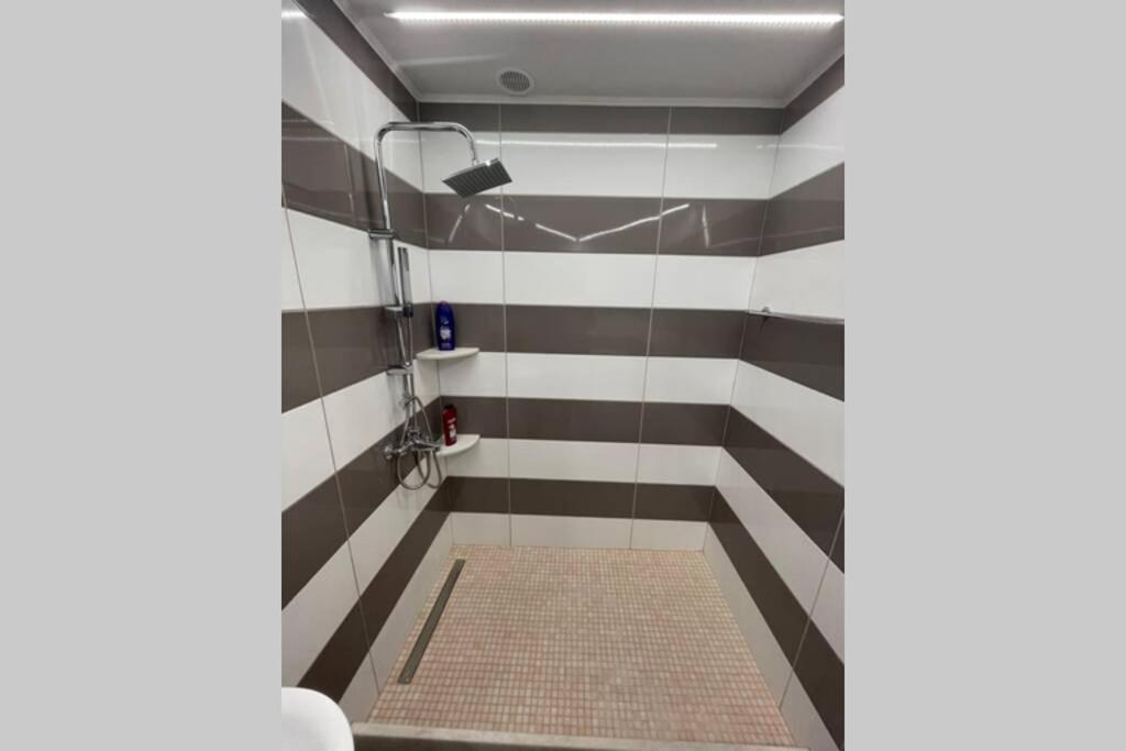 Maxim Deluxe Apartment Nea Alikarnassos ภายนอก รูปภาพ